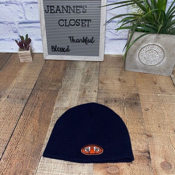 Auburn Tigers Unisex OSFA navy Beanie Hat Cap
Pre owned good condition - Picture 6 of 6